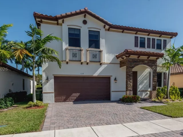 4-bedroom home for rent in Homestead - 139 NE 27th Ter - MondialRealty