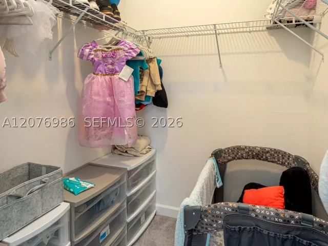 4-bedroom home for rent in Homestead - 139 NE 27th Ter - MondialRealty