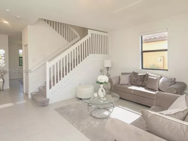 4-bedroom home for rent in Homestead - 139 NE 27th Ter - MondialRealty