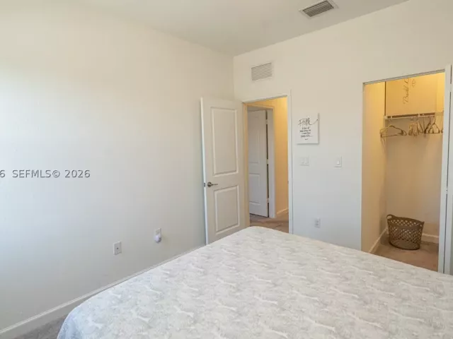 4-bedroom home for rent in Homestead - 139 NE 27th Ter - MondialRealty