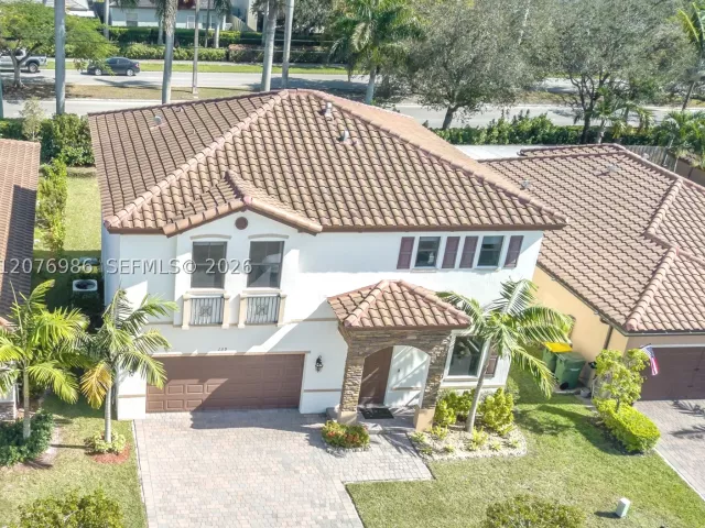 4-bedroom home for rent in Homestead - 139 NE 27th Ter - MondialRealty