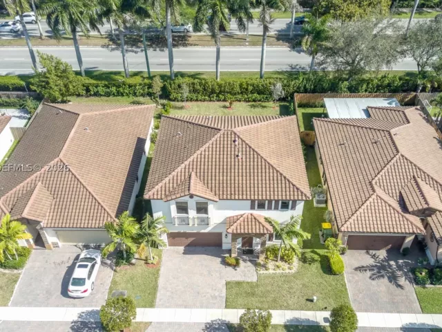 4-bedroom home for rent in Homestead - 139 NE 27th Ter - MondialRealty
