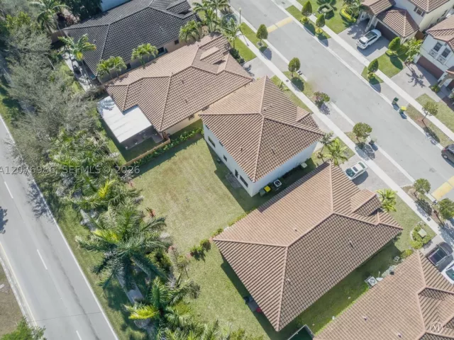 4-bedroom home for rent in Homestead - 139 NE 27th Ter - MondialRealty