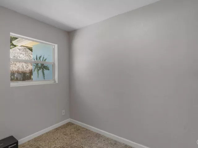 4-bedroom home for sale in Boca Raton - 319 SW 2ND Street - MondialRealty