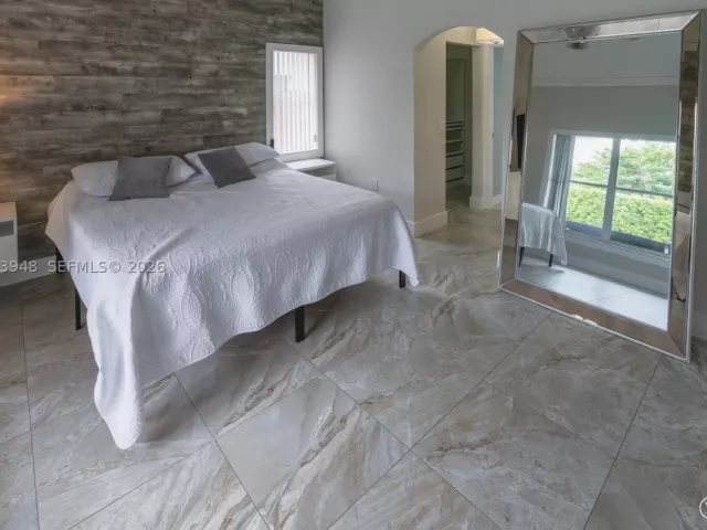 4-bedroom home for sale in Miami - 7301 SW 159th Ave - MondialRealty
