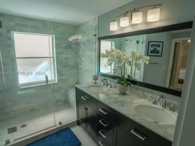 4-bedroom home for sale in Miami - 7301 SW 159th Ave - MondialRealty
