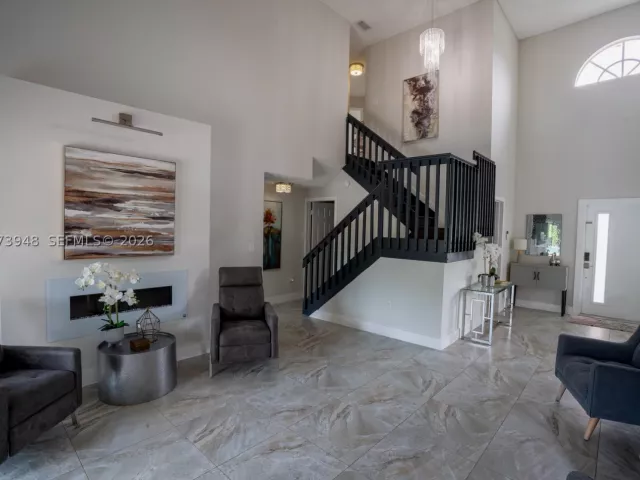 4-bedroom home for sale in Miami - 7301 SW 159th Ave - MondialRealty