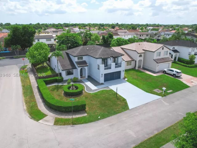 4-bedroom home for sale in Miami - 7301 SW 159th Ave - MondialRealty