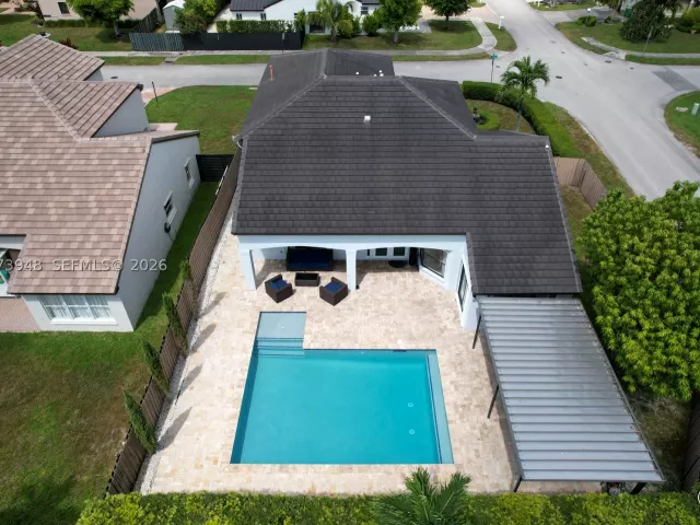 4-bedroom home for sale in Miami - 7301 SW 159th Ave - MondialRealty