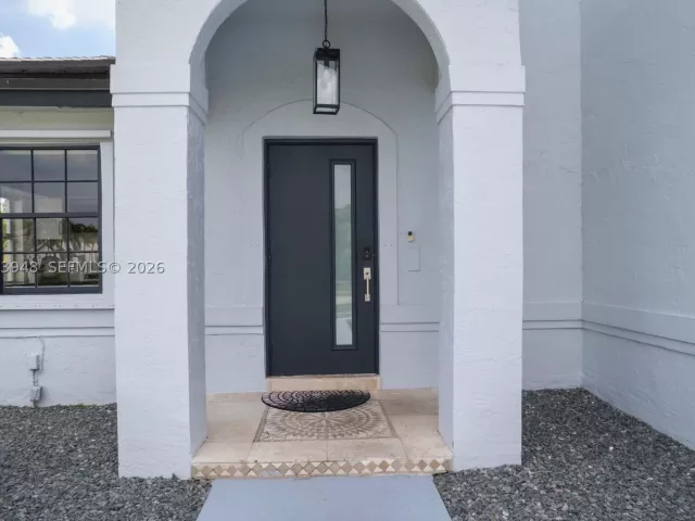 4-bedroom home for sale in Miami - 7301 SW 159th Ave - MondialRealty