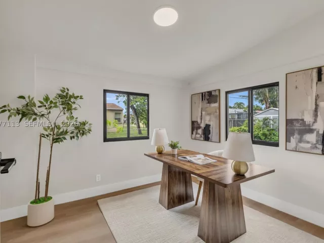 3-bedroom home for sale in Hollywood - 2651 Fletcher Ct - MondialRealty