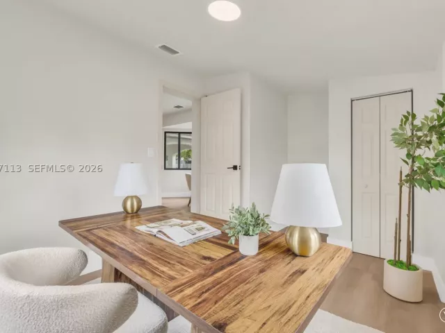 3-bedroom home for sale in Hollywood - 2651 Fletcher Ct - MondialRealty