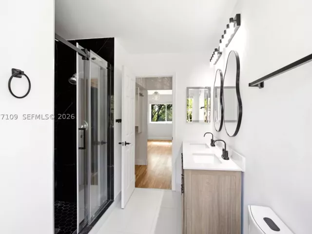 3-bedroom home for rent in Hollywood - 1880 Sweetbay Way - MondialRealty