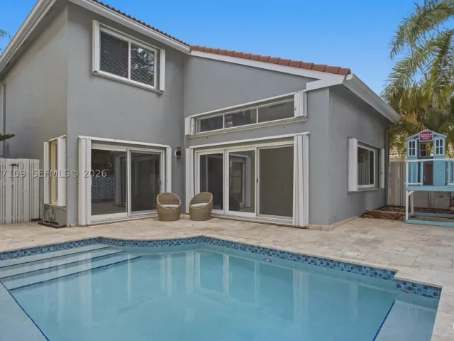 3-bedroom home for rent in Hollywood - 1880 Sweetbay Way - MondialRealty
