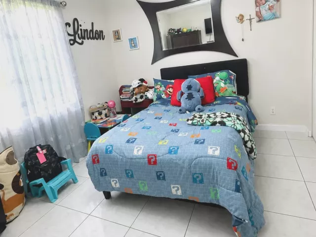 3-bedroom home for sale in West Palm Beach - 821 Hampton Road - MondialRealty