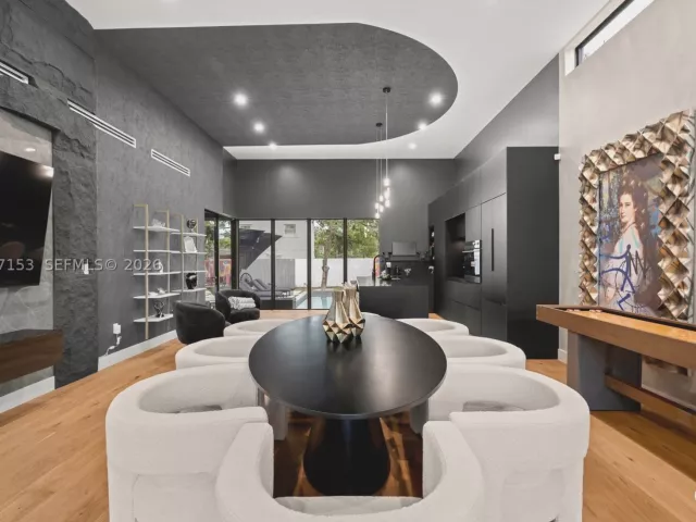 5-bedroom home for rent in Miami - 400 NW 49th St 0 - MondialRealty