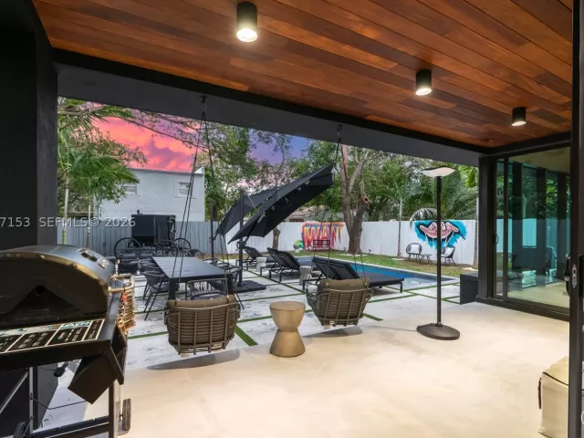 5-bedroom home for rent in Miami - 400 NW 49th St 0 - MondialRealty