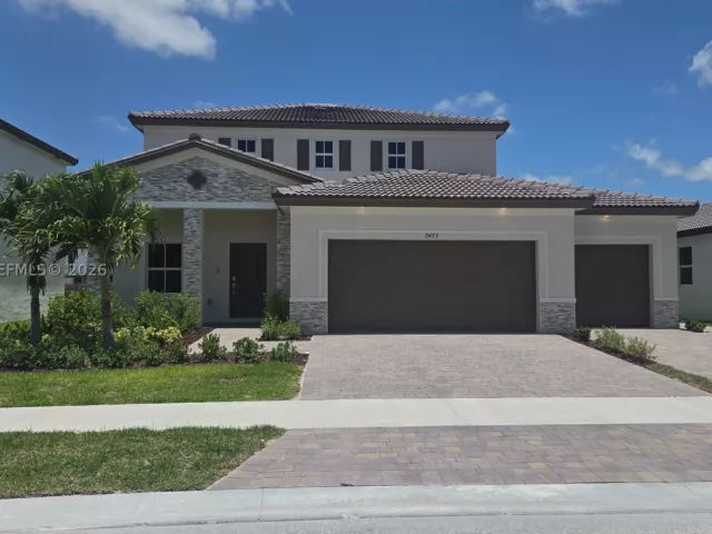 5-bedroom home for sale in Homestead - 2475 SE 29th Dr - MondialRealty