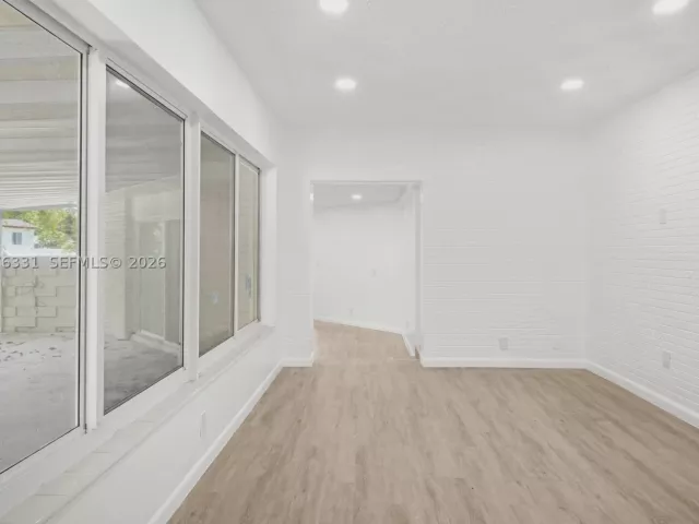 7-bedroom home for rent in Miami - 1701 NW 19th Ave 1701 - MondialRealty