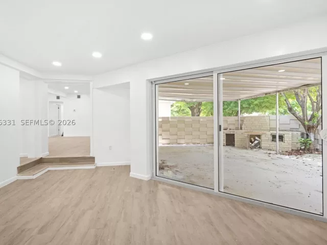 7-bedroom home for rent in Miami - 1701 NW 19th Ave 1701 - MondialRealty