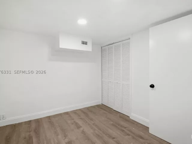 7-bedroom home for rent in Miami - 1701 NW 19th Ave 1701 - MondialRealty