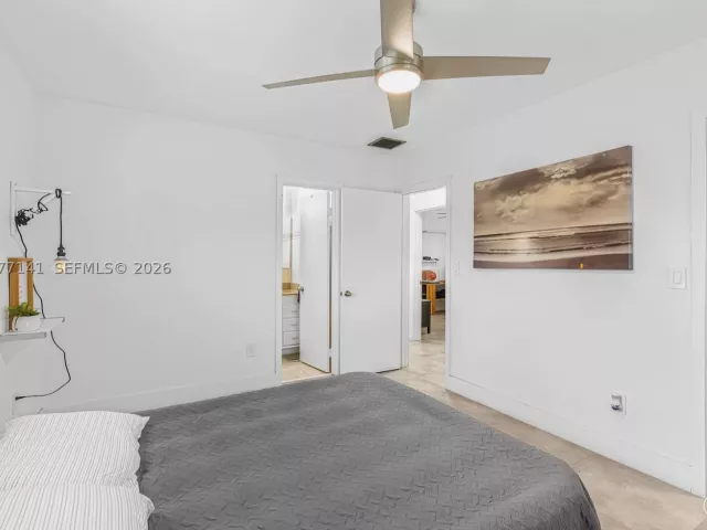 3-bedroom home for rent in Miami - 5210 SW 128th Ct - MondialRealty