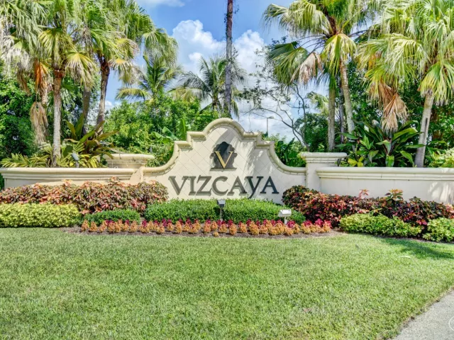 3-bedroom home for sale in Delray Beach - 7280 Demedici Circle - MondialRealty