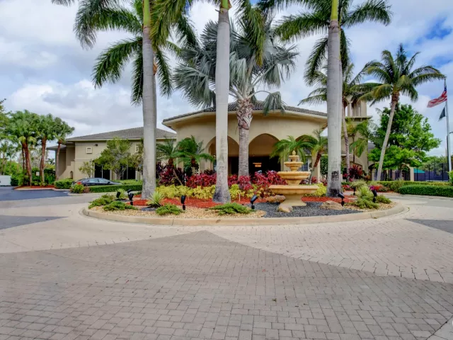 3-bedroom home for sale in Delray Beach - 7280 Demedici Circle - MondialRealty