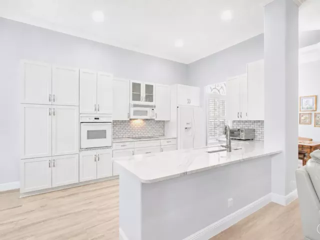 3-bedroom home for sale in Delray Beach - 7280 Demedici Circle - MondialRealty
