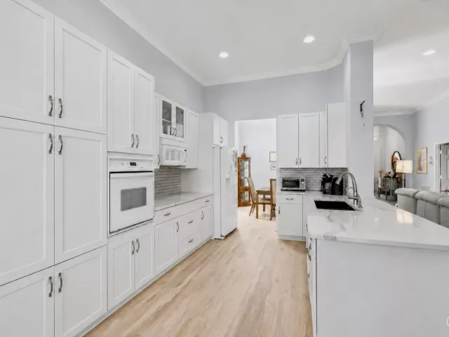 3-bedroom home for sale in Delray Beach - 7280 Demedici Circle - MondialRealty