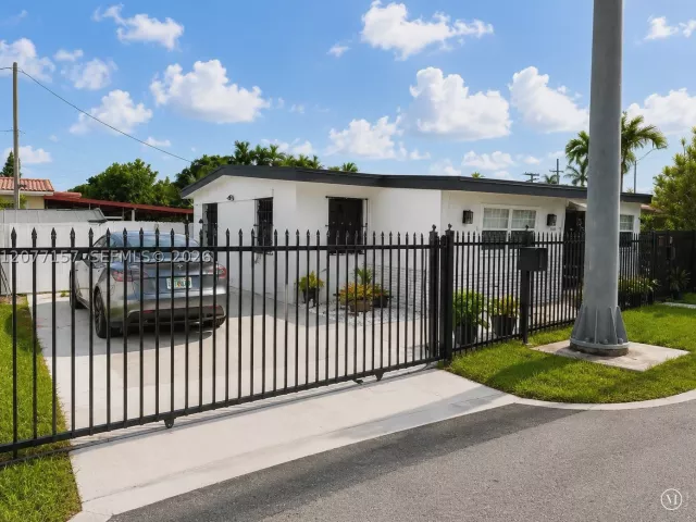 4-bedroom home for sale in Miami - 6060 NW 7th St - MondialRealty