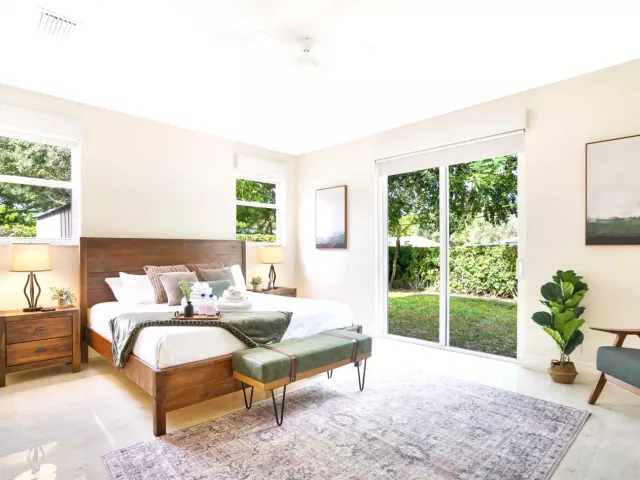 5-bedroom home for rent in Boca Raton - 1311 NW 2ND Circle - MondialRealty