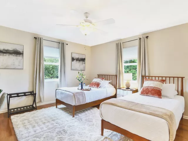 5-bedroom home for rent in Boca Raton - 1311 NW 2ND Circle - MondialRealty