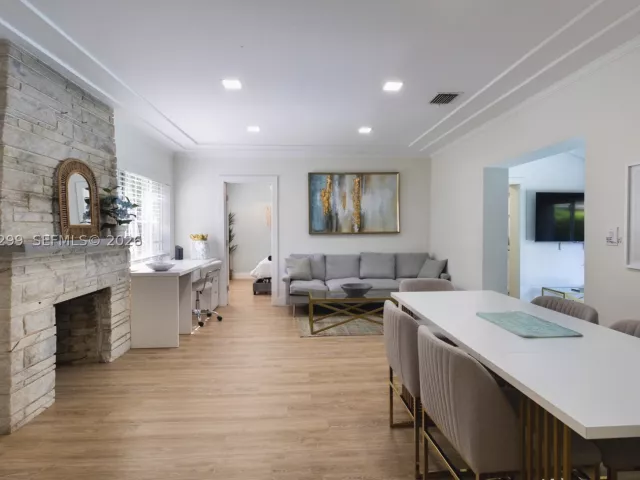 4-bedroom home for rent in Miami - 437 NE 107th St - MondialRealty