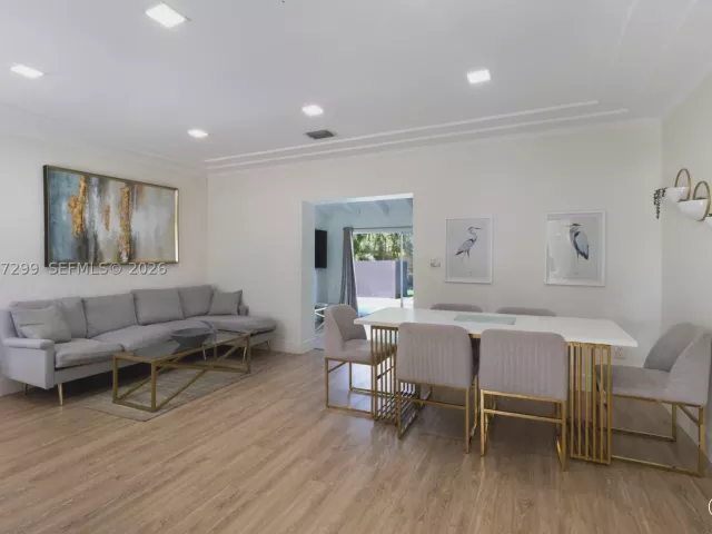 4-bedroom home for rent in Miami - 437 NE 107th St - MondialRealty