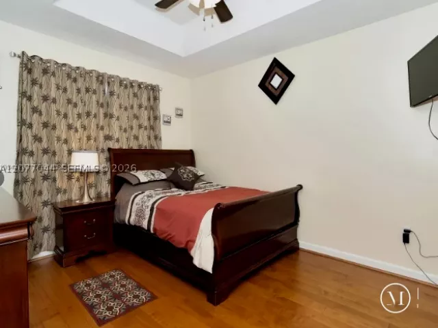 4-bedroom home for rent in Doral - 5614 NW 112th Pl - MondialRealty