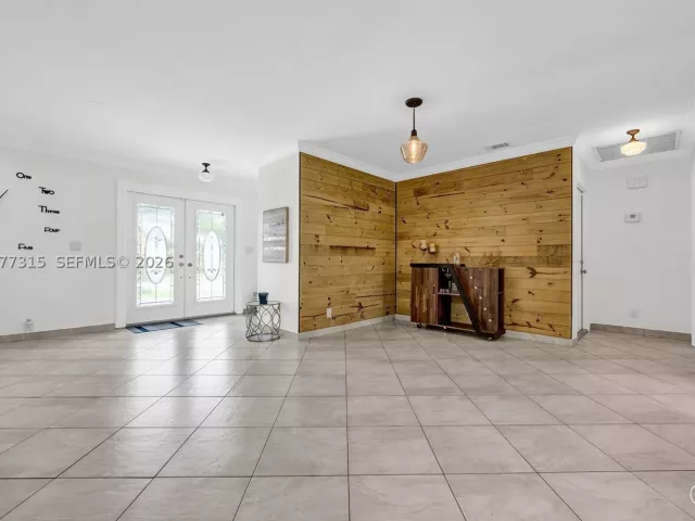 3-bedroom home for sale in Delray Beach - 3324 Lakeview Blvd - MondialRealty