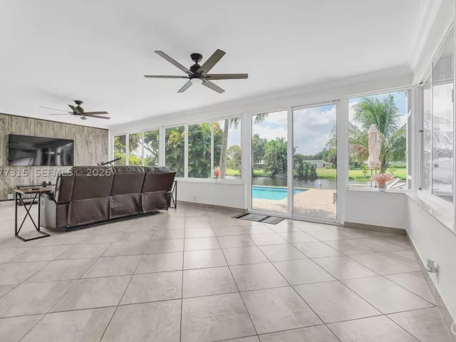 3-bedroom home for sale in Delray Beach - 3324 Lakeview Blvd - MondialRealty