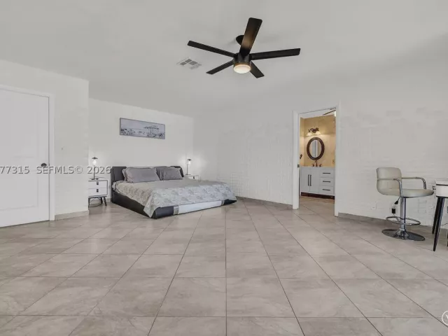 3-bedroom home for sale in Delray Beach - 3324 Lakeview Blvd - MondialRealty