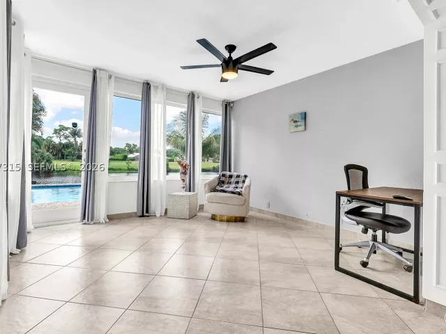 3-bedroom home for sale in Delray Beach - 3324 Lakeview Blvd - MondialRealty