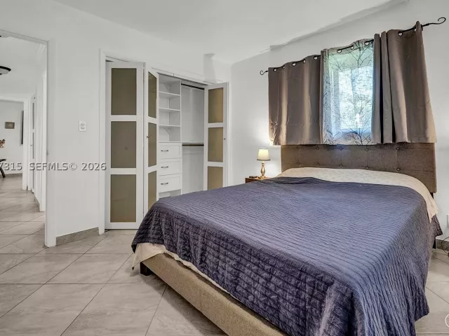 3-bedroom home for sale in Delray Beach - 3324 Lakeview Blvd - MondialRealty