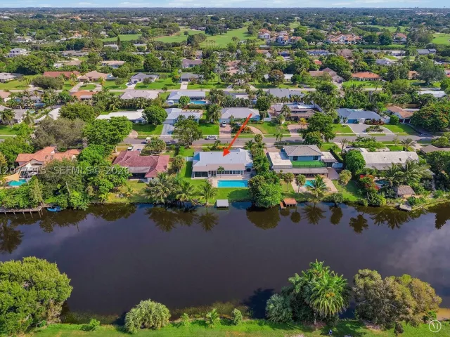 3-bedroom home for sale in Delray Beach - 3324 Lakeview Blvd - MondialRealty
