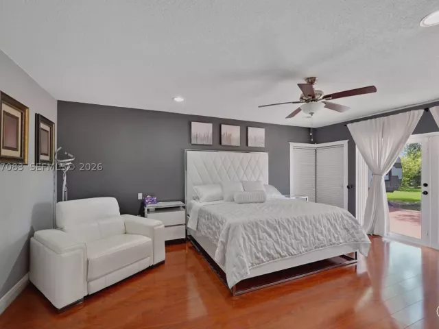 4-bedroom home for sale in Miami - 15290 SW 200th St - MondialRealty