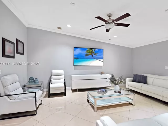 4-bedroom home for sale in Miami - 15290 SW 200th St - MondialRealty