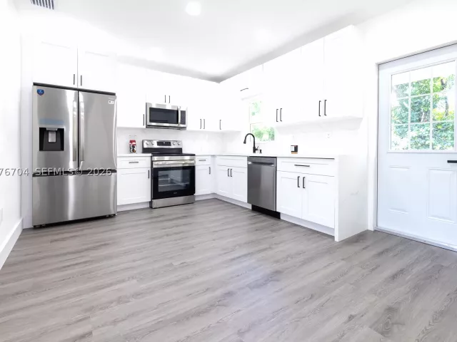 3-bedroom home for sale in Miami - 1029 NW 42nd St - MondialRealty