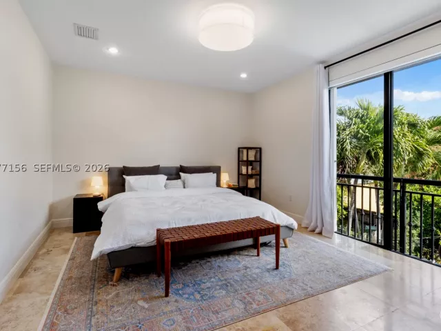 3-bedroom home for sale in Miami - 1211 SW 14th Ave 1211 - MondialRealty