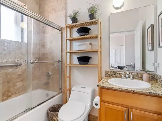 3-bedroom home for sale in Miami - 1211 SW 14th Ave 1211 - MondialRealty