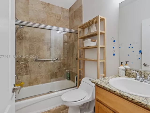 3-bedroom home for sale in Miami - 1211 SW 14th Ave 1211 - MondialRealty