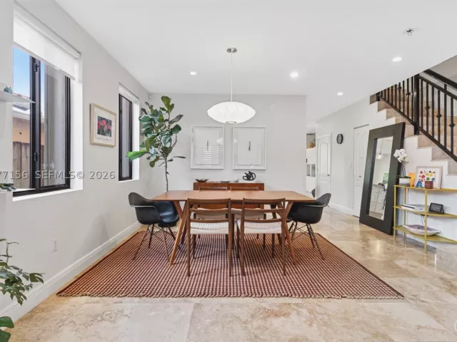 3-bedroom home for sale in Miami - 1211 SW 14th Ave 1211 - MondialRealty