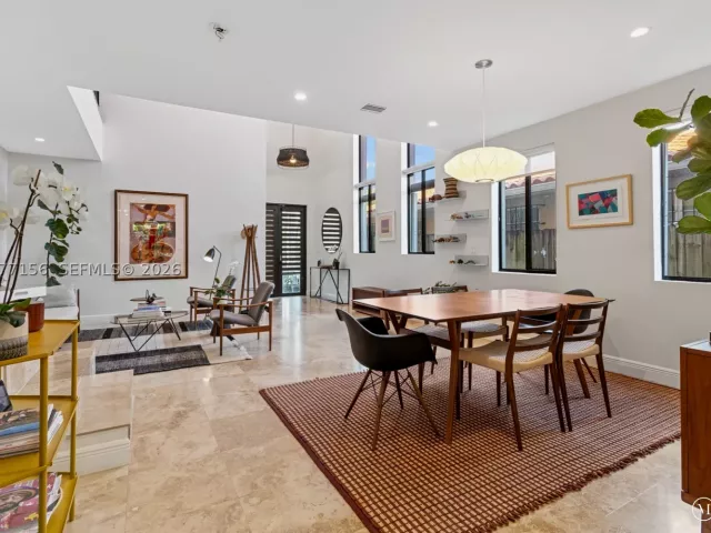 3-bedroom home for sale in Miami - 1211 SW 14th Ave 1211 - MondialRealty